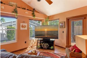 7806 ONTARIO STREET CIRCLE, SARASOTA, FL 34243 Sold 09/15/25