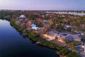 7618 MIDNIGHT PASS ROAD, SARASOTA, FL 34242 Sold 08/18/25