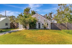 4564 IOLA DRIVE, SARASOTA, FL 34231 Sold 01/10/25