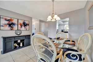 676 PARK CIRCLE, BRADENTON, FL 34207 Sold 01/31/25