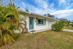 4327 56TH AVENUE DRIVE, BRADENTON, FL 34203 Sold 03/28/25
