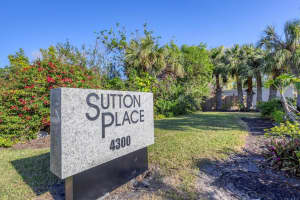 575 SUTTON PLACE, LONGBOAT KEY, FL 34228 Sold 02/28/25