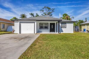 3235 YORKTOWN STREET, SARASOTA, FL 34231 Sold 04/28/25