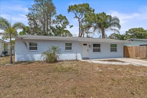 5025 BELL MEADE DRIVE, SARASOTA, FL 34232 Sold 01/08/25