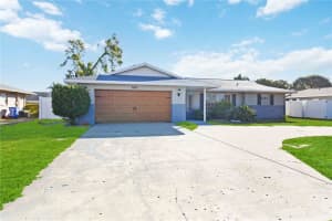 1915 43RD STREET, BRADENTON, FL 34209 Sold 04/30/25