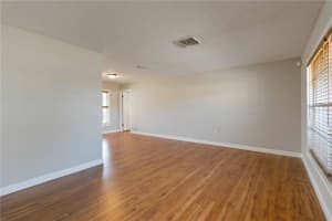 1915 43RD STREET, BRADENTON, FL 34209 Sold 04/30/25