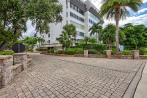 1200 PEPPERTREE LANE, SARASOTA, FL 34242 Sold 11/12/25