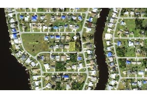 528 LINCOLN AVENUE, PORT CHARLOTTE, FL 33952 Sold 01/06/25