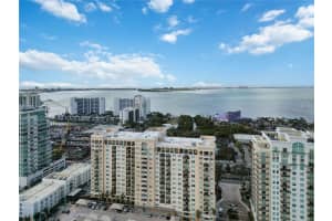 750 TAMIAMI TRAIL, SARASOTA, FL 34236 - MLS#MFRA4631828