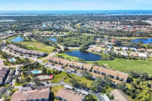 9470 HIGH GATE DRIVE, SARASOTA, FL 34238 Sold 02/26/25