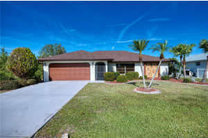 36 SANTAREM CIRCLE, PUNTA GORDA, FL 33983 Sold 01/28/25