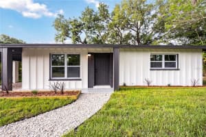 3817 BUCKEYE CIRCLE, SARASOTA, FL 34232 Sold 01/22/25
