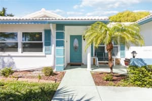4301 TEAKWOOD CIRCLE, BRADENTON, FL 34208 Sold 02/27/25