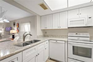 759 JEFFERSON AVENUE, SARASOTA, FL 34237 Sold 03/14/25