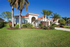 5115 TREESDALE COURT, SARASOTA, FL 34238 Sold 02/12/25