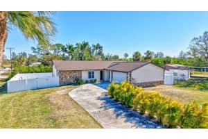 702 2ND AVENUE, RUSKIN, FL 33570 Sold 04/04/25