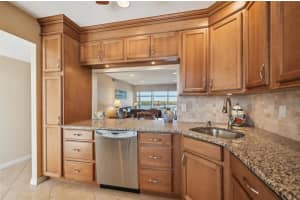 4440 EXETER DRIVE, LONGBOAT KEY, FL 34228 Sold 02/24/25