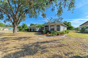 4619 34TH COURT, BRADENTON, FL 34203 Sold 02/26/25