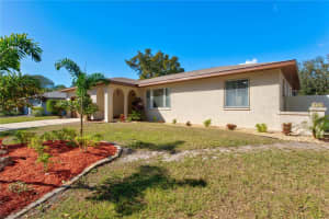 151 ADAIR AVENUE, SARASOTA, FL 34243 Sold 03/17/25