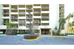 1085 GULF OF MEXICO DRIVE, LONGBOAT KEY, FL 34228 Sold 05/02/25
