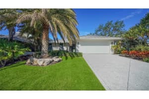 551 POLK DRIVE, SARASOTA, FL 34236 Sold 04/28/25