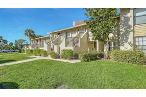4410 WEYBRIDGE #91, SARASOTA, FL 34235 Sold 04/21/25