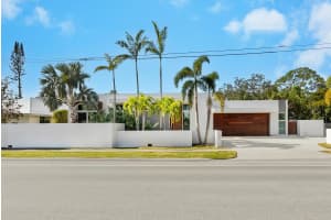 2004 OSPREY AVENUE, SARASOTA, FL 34239 Sold 01/31/25