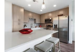 1709 TAMIAMI TRAIL, SARASOTA, FL 34234 - MLS#MFRA4632169