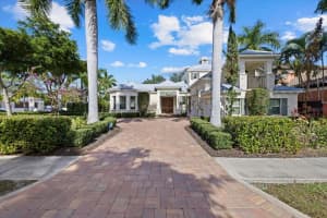 1805 DATURA STREET, SARASOTA, FL 34239 Sold 03/27/25
