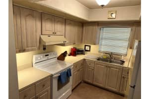 3645 LONGMEADOW #31, SARASOTA, FL 34235 Sold 04/08/25