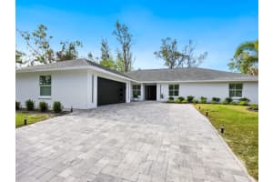 749 TROPICAL CIRCLE, SARASOTA, FL 34242 Sold 02/24/25