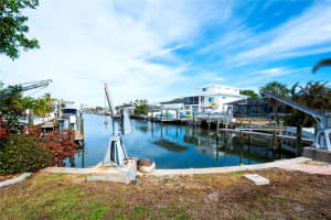 9820 ROYAL PALM DRIVE, BRADENTON, FL 34210 - MLS#MFRA4632273