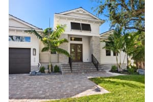 616 MANGROVE POINT ROAD, SIESTA KEY, FL 34242 - MLS#MFRA4632296
