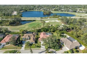 6641 SAINT JAMES CROSSING, UNIVERSITY PARK, FL 34201 Sold 01/21/25