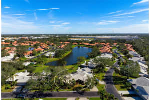 6143 WILSHIRE CIRCLE, SARASOTA, FL 34238 Sold 03/31/25