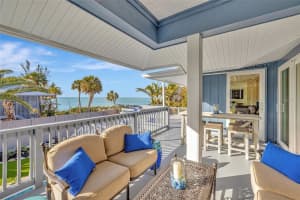 77 SANDY HOOK ROAD, SARASOTA, FL 34242 Sold 04/01/25