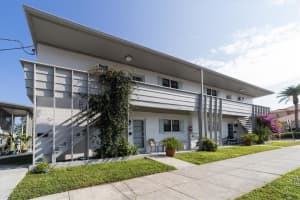 1901 HYDE PARK STREET, SARASOTA, FL 34239 - MLS#MFRA4632340