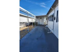 6909 BAYOU LANE, BRADENTON, FL 34207 - MLS#MFRA4632346