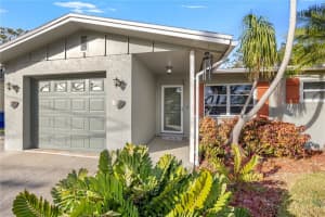 2115 CAMBRIDGE DRIVE, SARASOTA, FL 34232 Sold 02/19/25