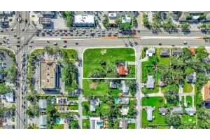 128 BRIGGS AVENUE, SARASOTA, FL 34237 - MLS#MFRA4632411