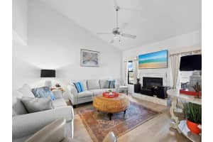 2215 HARBOURSIDE DRIVE, LONGBOAT KEY, FL 34228 Sold 03/07/25