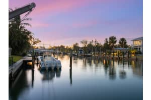 749 FREELING DRIVE, SARASOTA, FL 34242 - MLS#MFRA4632580