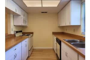 853 MECCA DRIVE, SARASOTA, FL 34234 Sold 02/28/25
