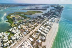 2835 BEACH ROAD, ENGLEWOOD, FL 34223 Sold 05/09/25