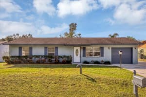 4064 Velarde Ln, SARASOTA