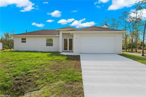 1422 HIGHLAND AVENUE, LEHIGH ACRES, FL 33972 - MLS#MFRA4632735