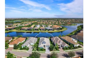 15407 CASTLE PARK TERRACE, LAKEWOOD RANCH, FL 34202 Sold 06/16/25