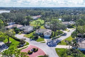 2960 SANDRINGHAM PLACE, SARASOTA, FL 34235 Sold 09/03/25