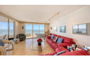 775 LONGBOAT CLUB ROAD, LONGBOAT KEY, FL 34228 Sold 04/22/25
