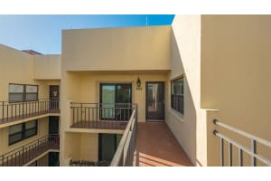 6440 MOURNING DOVE DRIVE, BRADENTON, FL 34210 Sold 03/21/25
